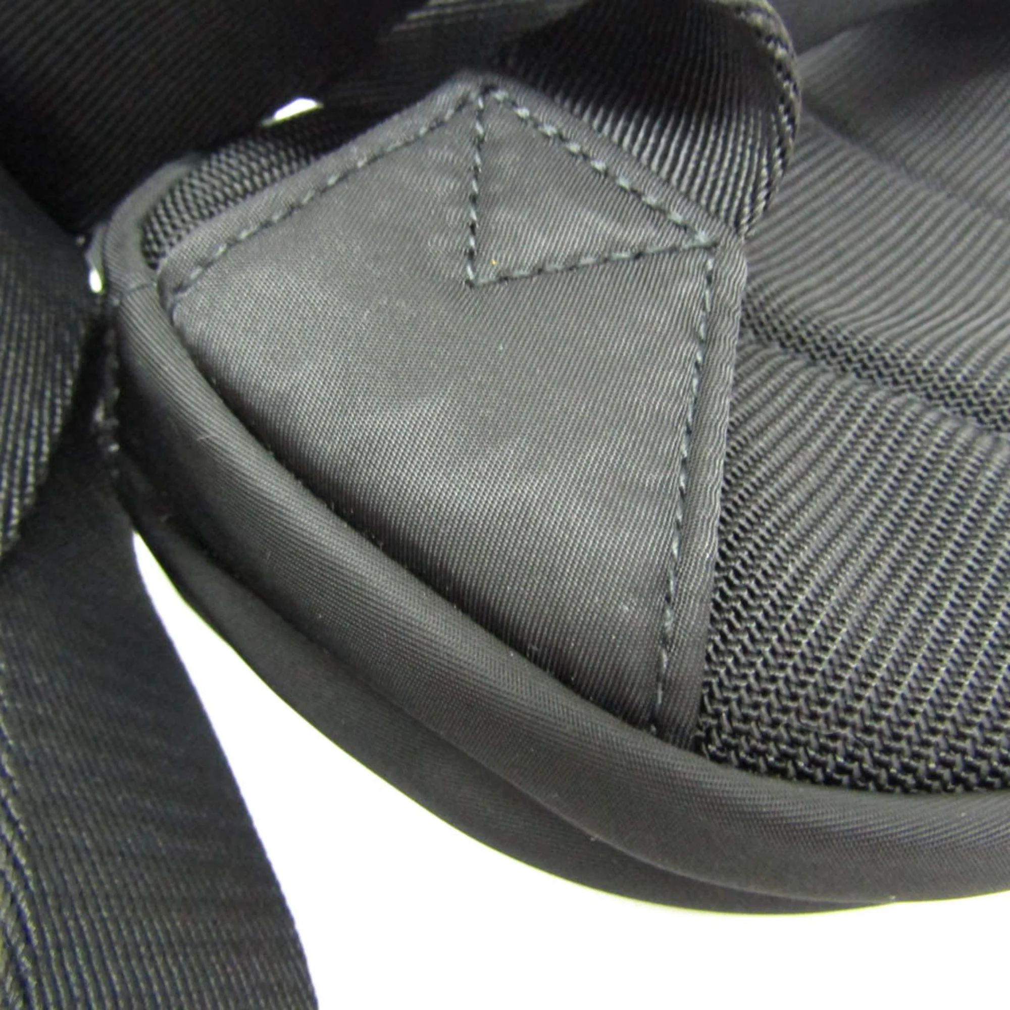 Burberry Nylon Fanny Pack - Nylon - Black